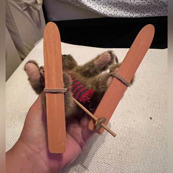 Russ Teddy Bear Alpine Lodge Brown Mogul On Skis Plush Fully Jointed Tags - Picture 6 of 8